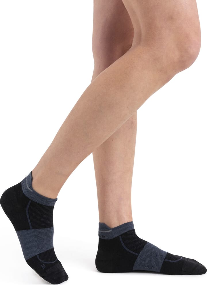 Icebreaker Women's Merino Run+ Ultralight Micro Socks Black/Graphite Icebreaker