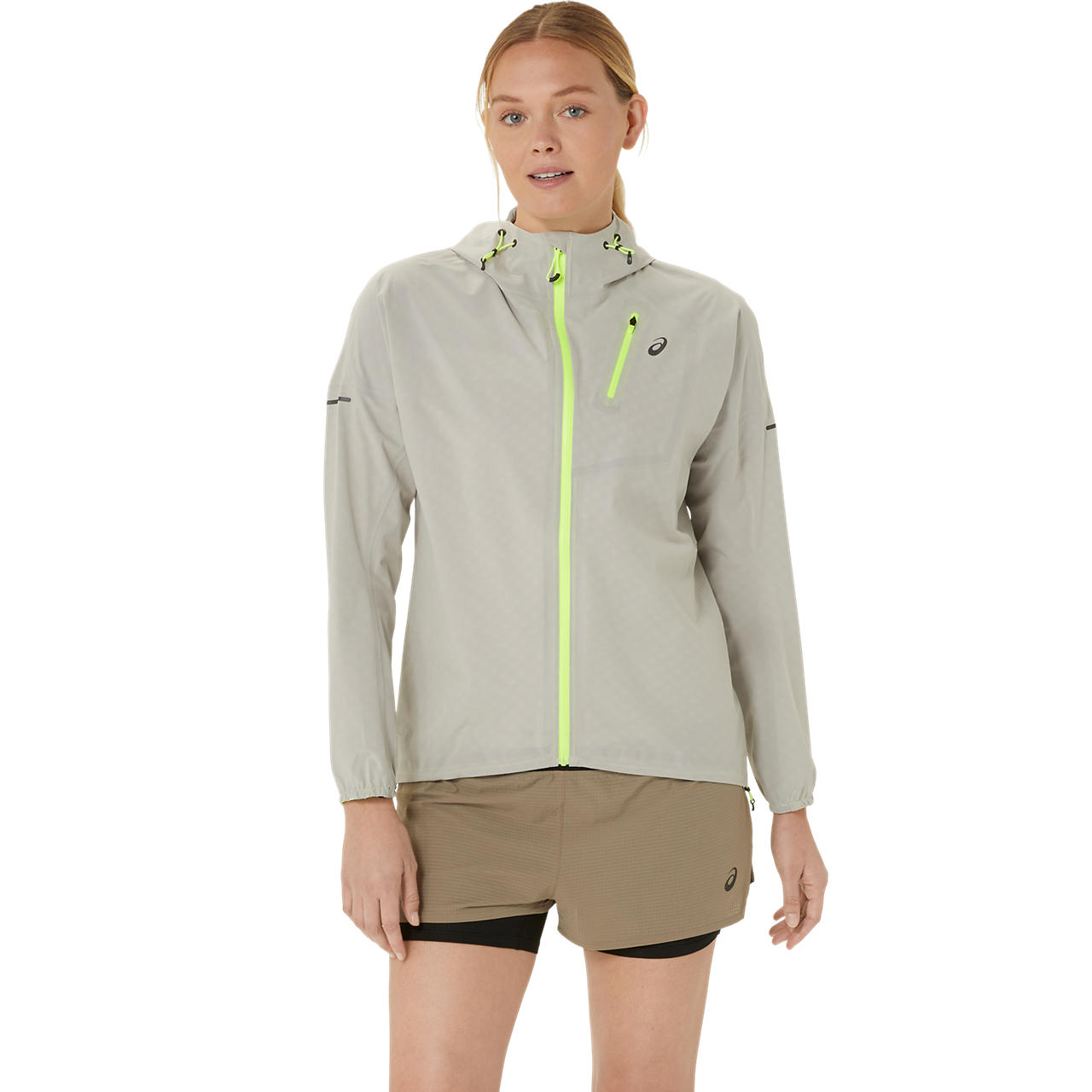 Asics Women’s Fujitrail Waterproof Jacket Oatmeal