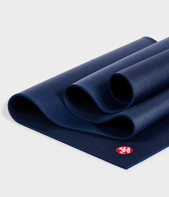 Manduka PRO Yoga Mat 215 Midnight Manduka