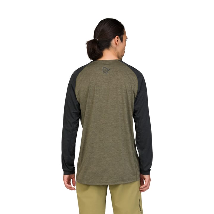 Norrøna Fjørå Equaliser Lightweight Long Sleeve M'S Olive Night Norrøna