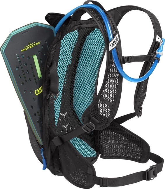 CamelBak Women's M.U.L.E. Pro 14 Black/White CamelBak