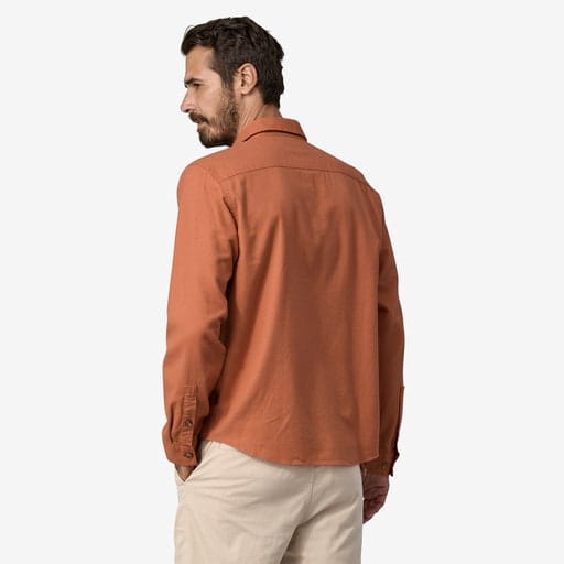 Patagonia Men's L/S Cotton in Conversion LW Fjord Flannel Shirt Sienna Clay Patagonia