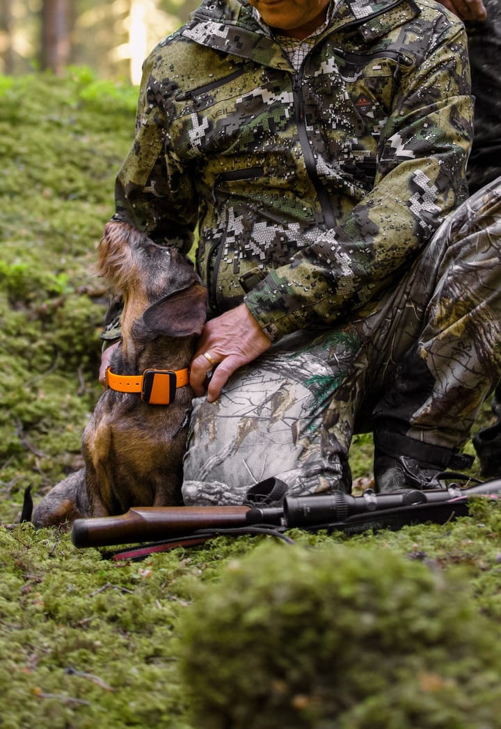 Tracker Tracker Bark Black/Orange Tracker