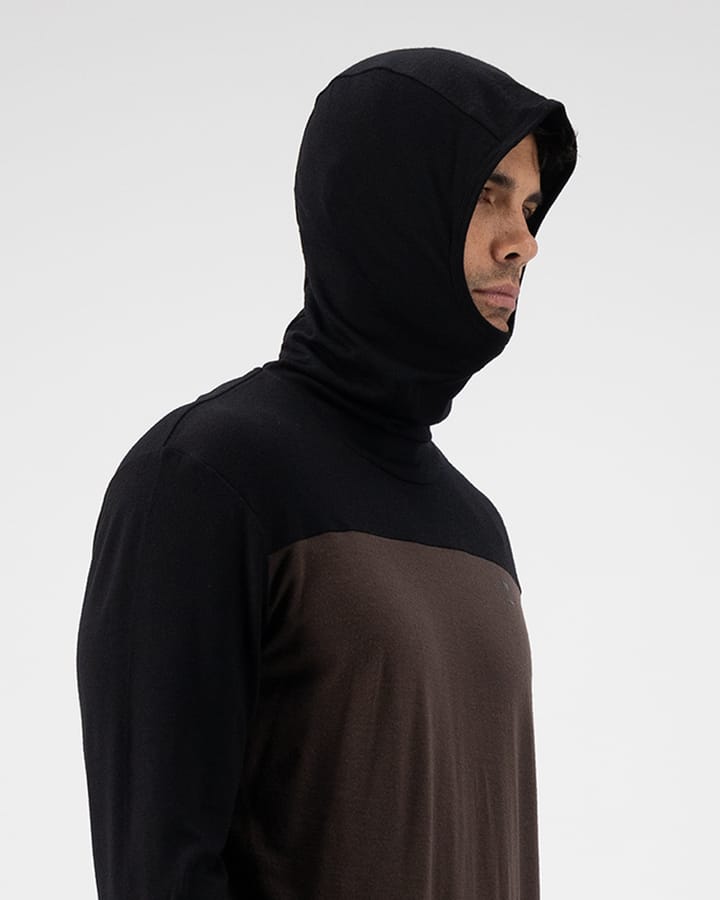 Mons Royale Men's Yotei Merino Powder Hood Long Sleeve Cedar/black Mons Royale