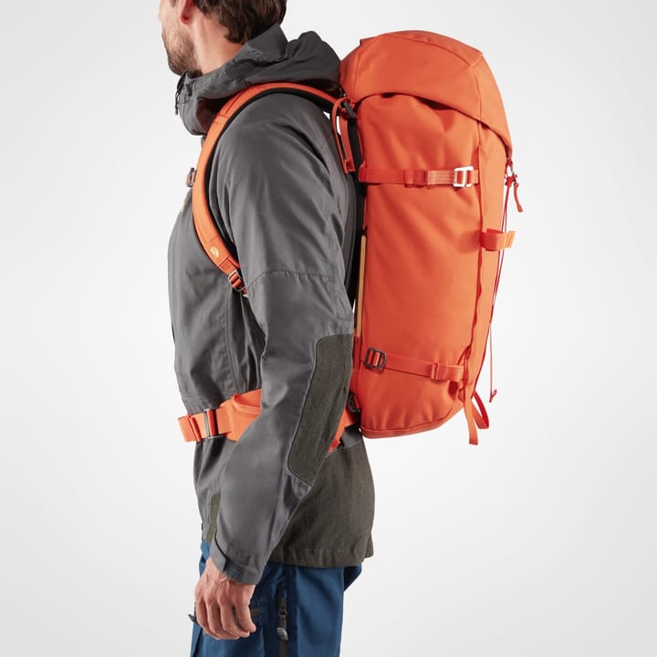 Fjällräven Bergtagen 38 S-M Hokkaido Orange Fjällräven