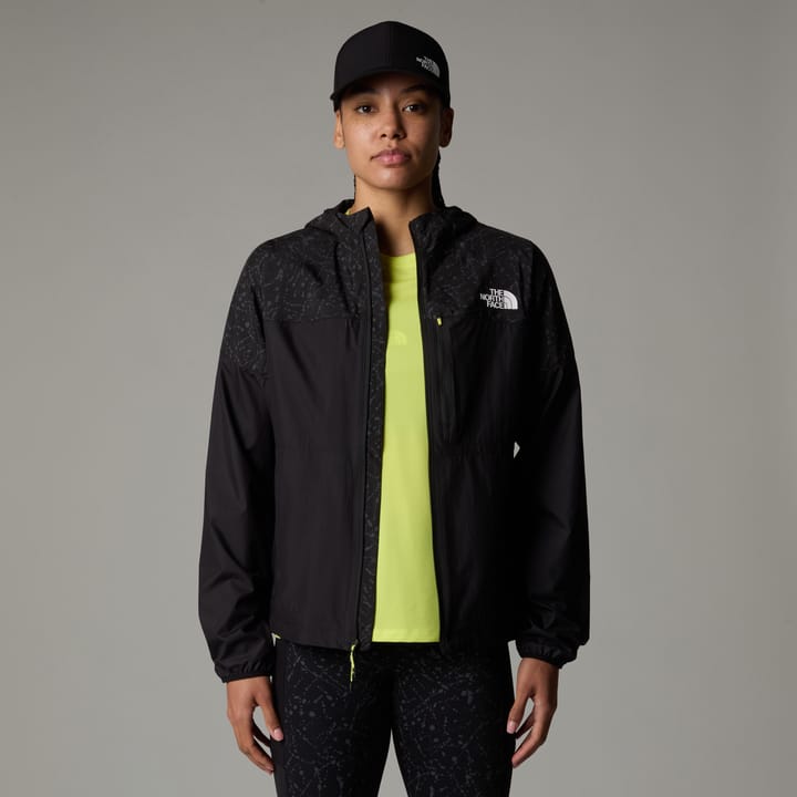 The North Face Women's Higher Run Wind Jacket TNF Black/TNF Black Trail Reflective Print The North Face