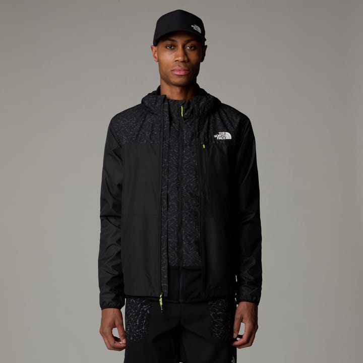 The North Face Men's Higher Run Wind Jacket TNF Black/TNF Black Trail Reflective Print The North Face