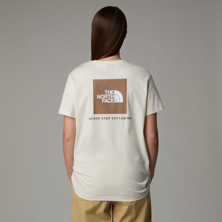 The North Face W S/S Relaxed Redbox Tee White Dune/latte The North Face