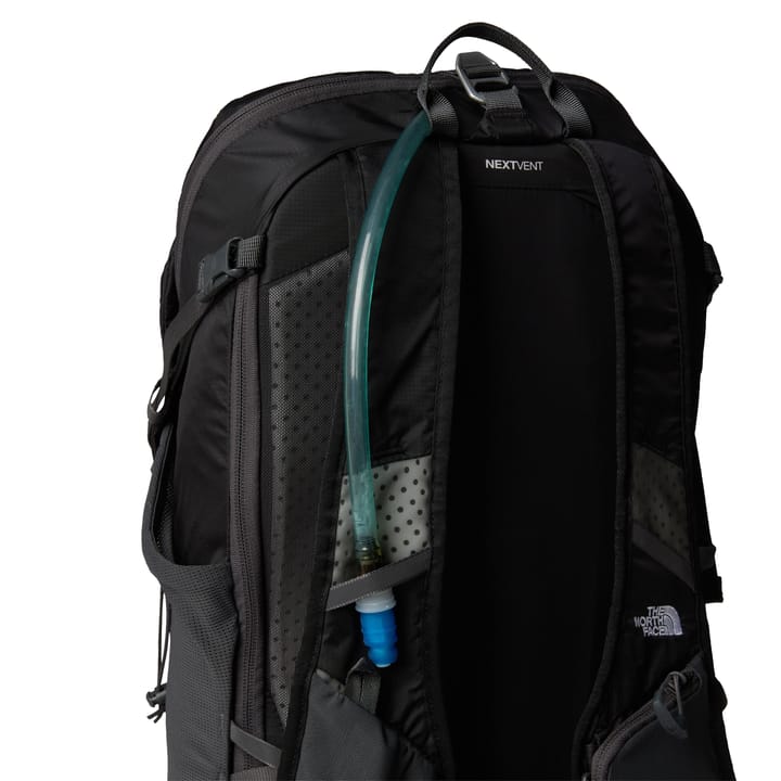 The North Face Trail Lite Speed 30 Tnf Black/asphalt Grey The North Face