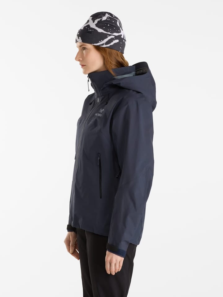 Arc'teryx Women's Beta AR Jacket Black Sapphire Arc'teryx