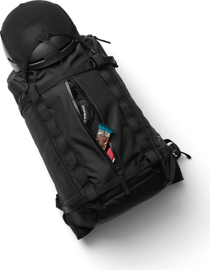 Db Backcountry Backpack 25L Black Out Db