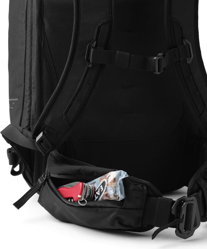 Db Backcountry Backpack 25L Black Out Db