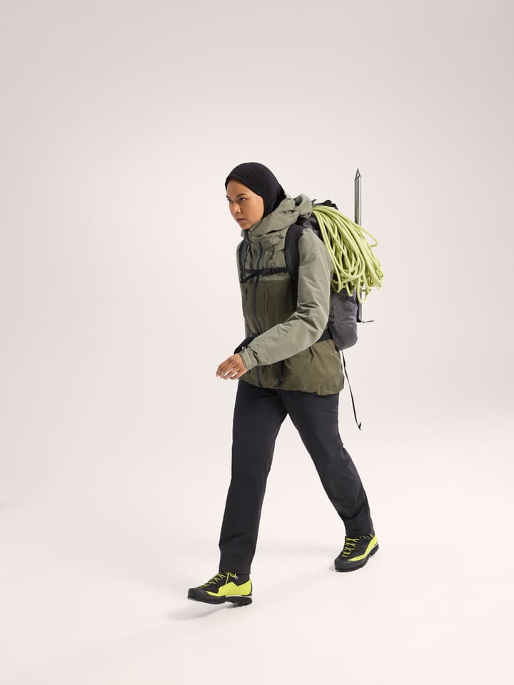 Arc'teryx Women's Alpha Jacket Forage/Tatsu Arc'teryx