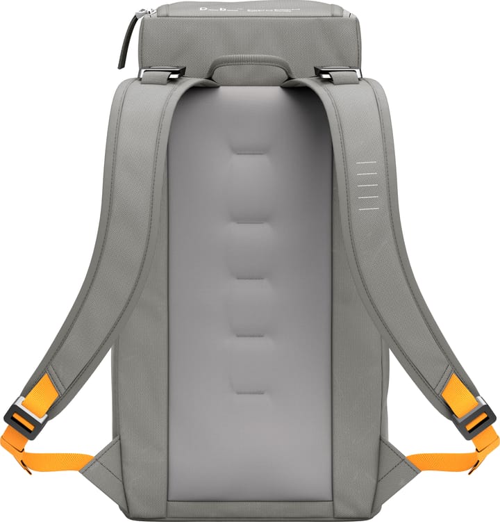 Db Hugger Backpack 20L Sand Grey Db