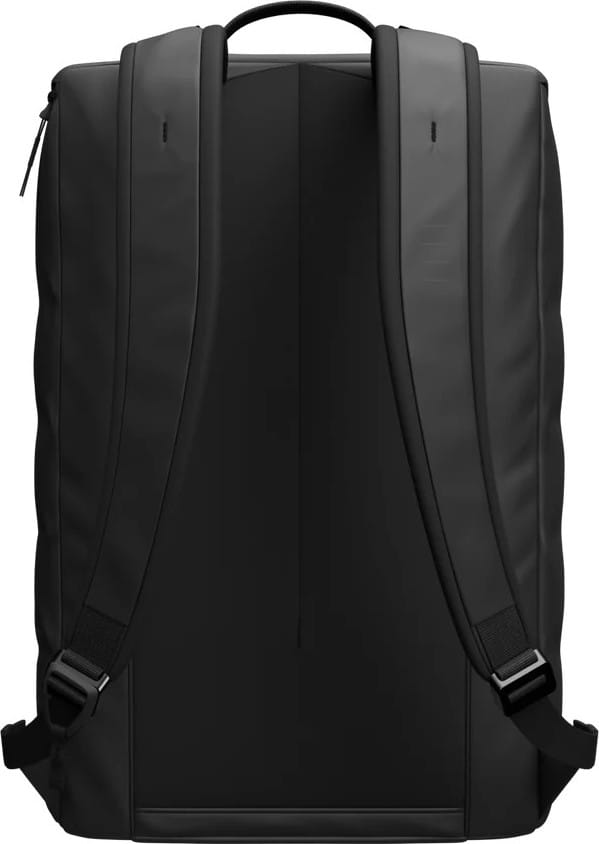 Db Hugger Base Backpack 15L Black Out Db