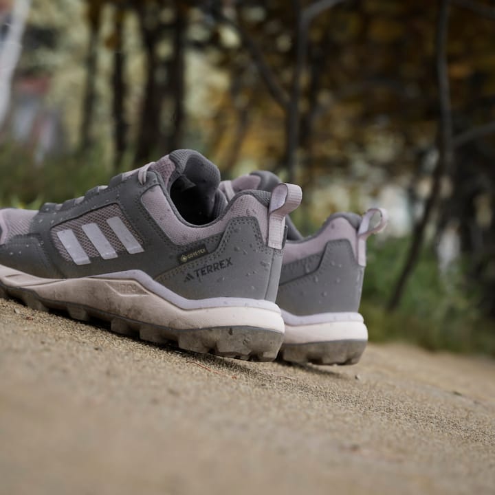 Adidas Women's Tracerocker 2.0 GORE-TEX Trail Running Shoes Charcoal/Silver Dawn/Preloved Fig Adidas