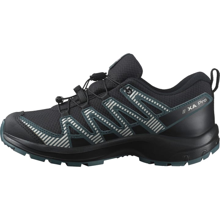 Salomon Juniors' XA Pro V8 ClimaSalomon Waterproof Black/Phantom/Dark Slate Salomon