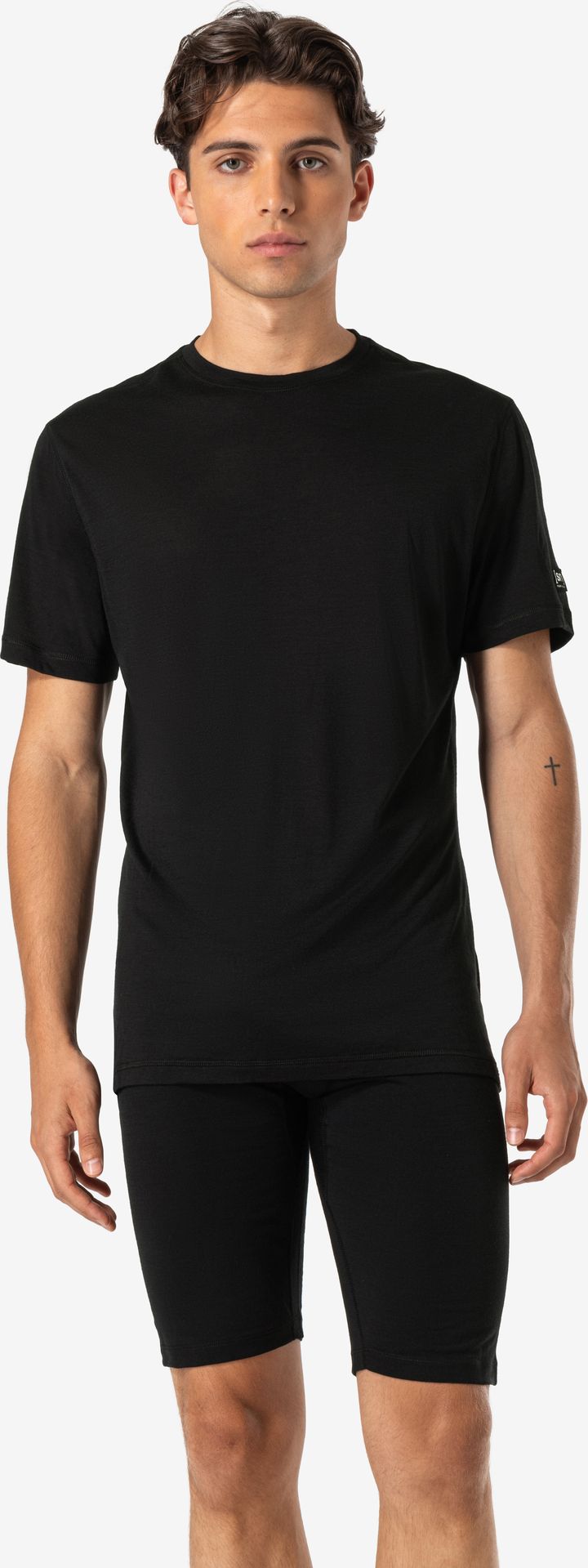 super.natural Men's Sierra140 Tee Jet Black super.natural