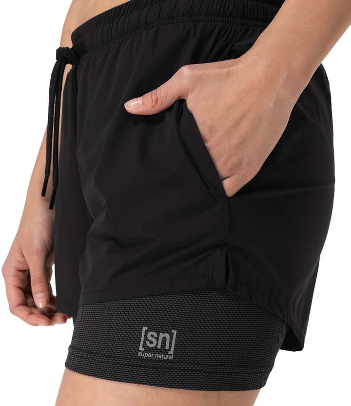 super.natural Women's Double Layer Shorts Jet Black super.natural