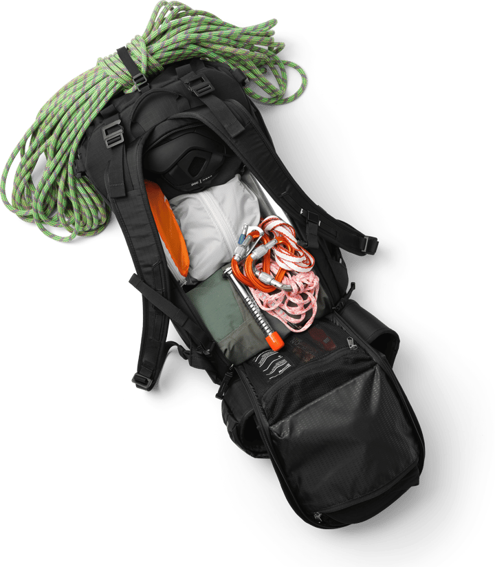 Db Snow Pro Backpack 25L Black Out Db