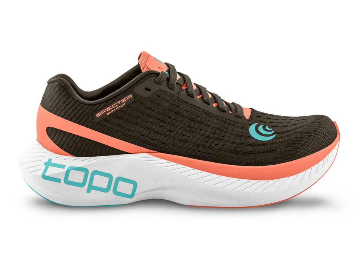 Topo Athletic W-Specter Black / Peach