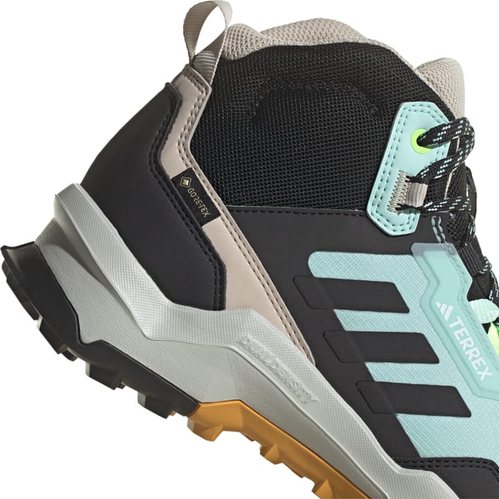 Adidas trekking boots online