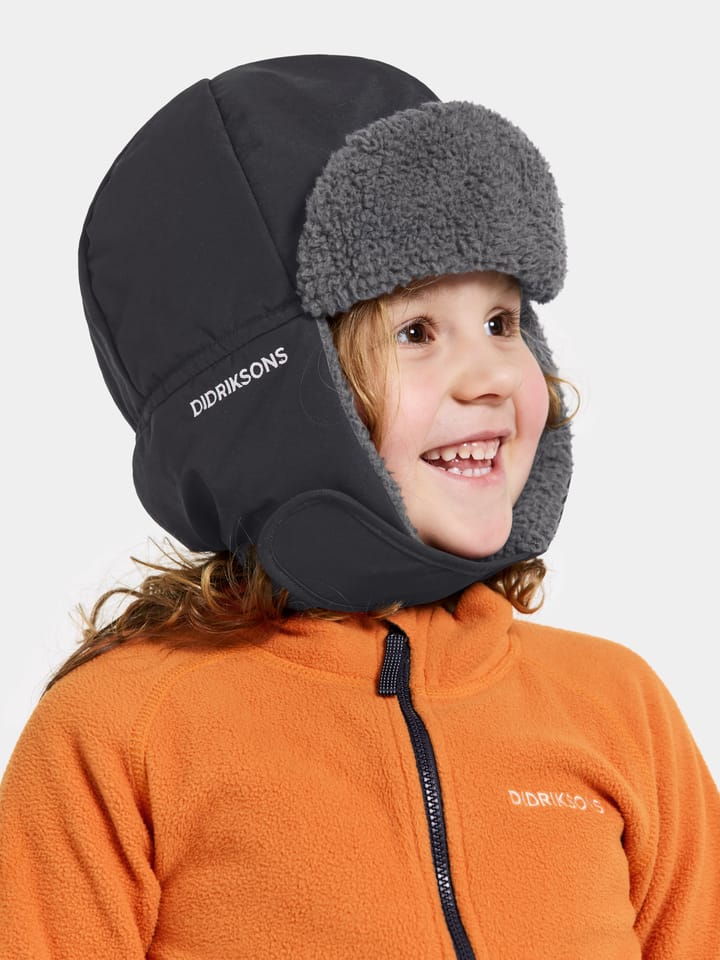 Didriksons Kids' Biggles Cap 6 Black Didriksons