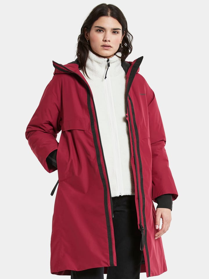 Outnorth 4 Aino Parka Red Parka 4 Buy Ruby here Women\'s Red Ruby | Aino | Women\'s