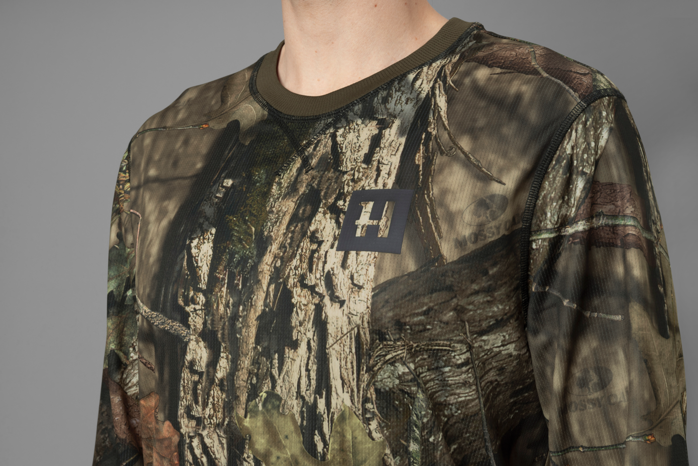 MOOSE HUNTER L/S T-SHIRT in MossyOak®Break-up Country®