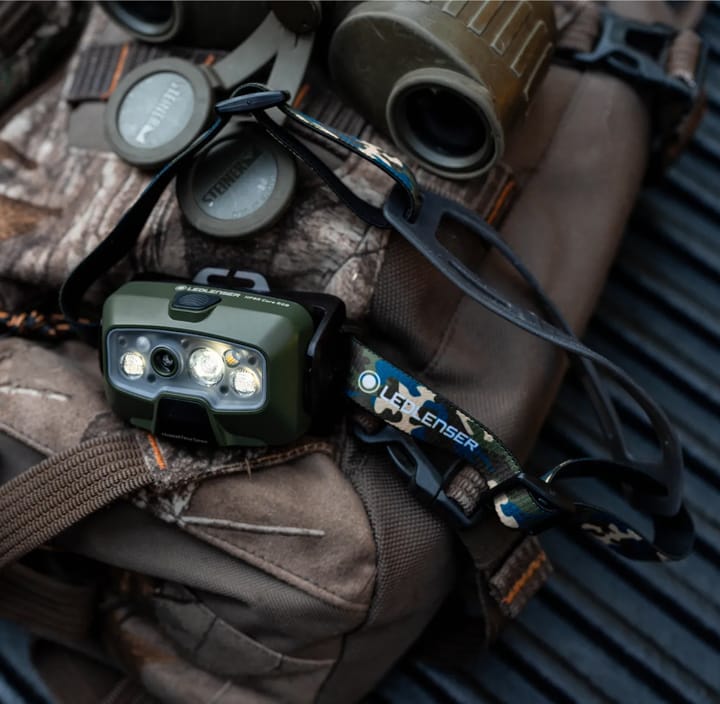 Led Lenser Led Lenser Hf8r Core Camo Praktisk Hodelykt Med Adaptivt Lys Led Lenser