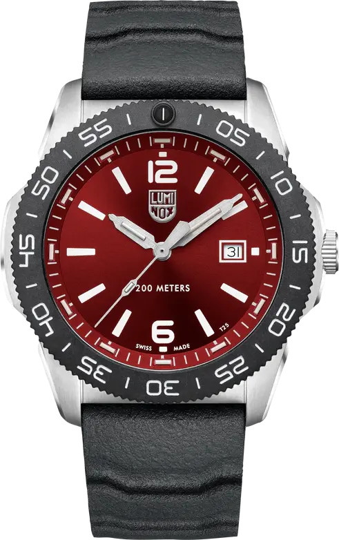 Luminox Pacific Diver 3135 Wine Red