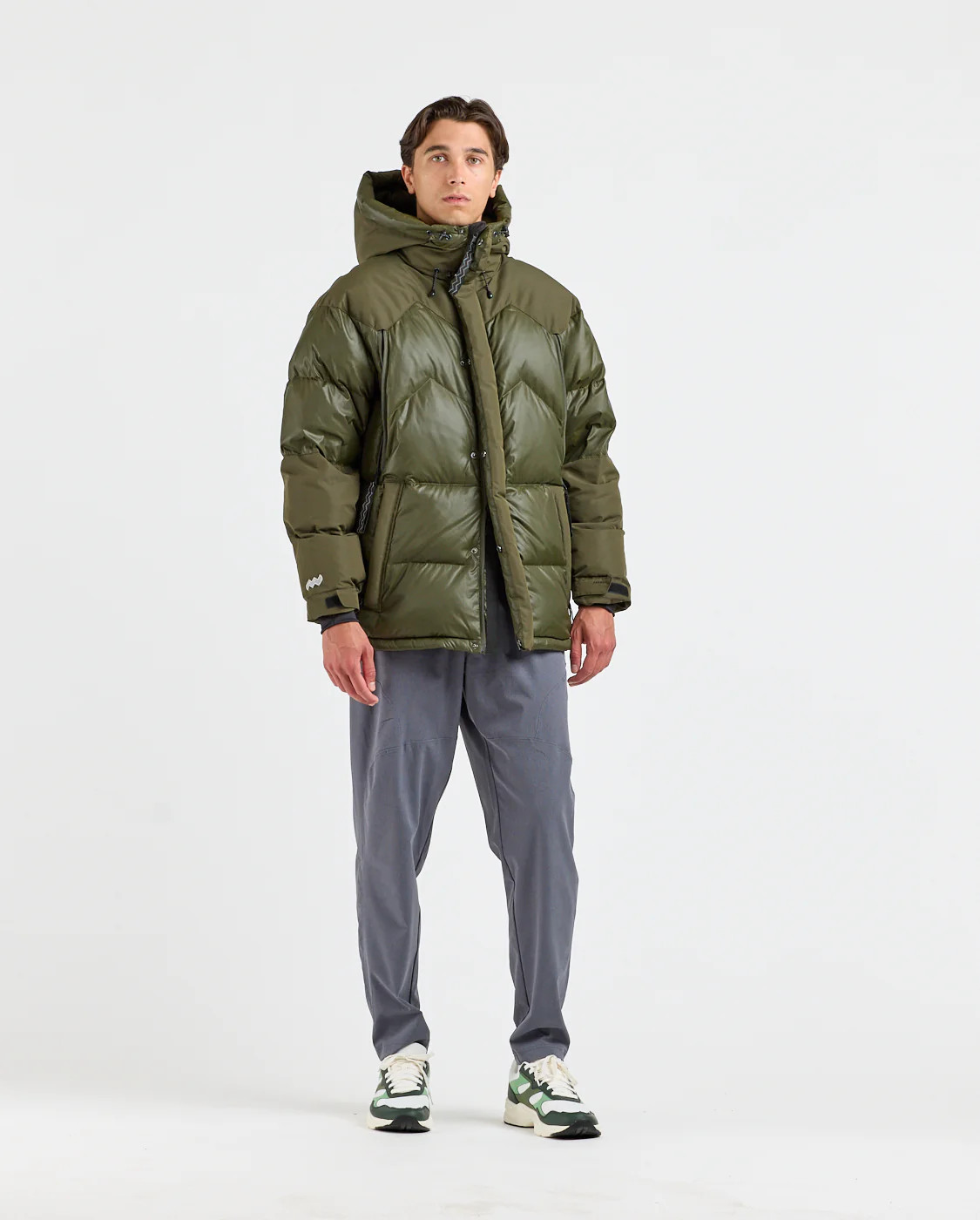 Mountain Works Unisex Fatboy Down Parka 3.0 Military Buy Mountain Works Unisex Fatboy Down Parka 3.0 Military here Outnorth