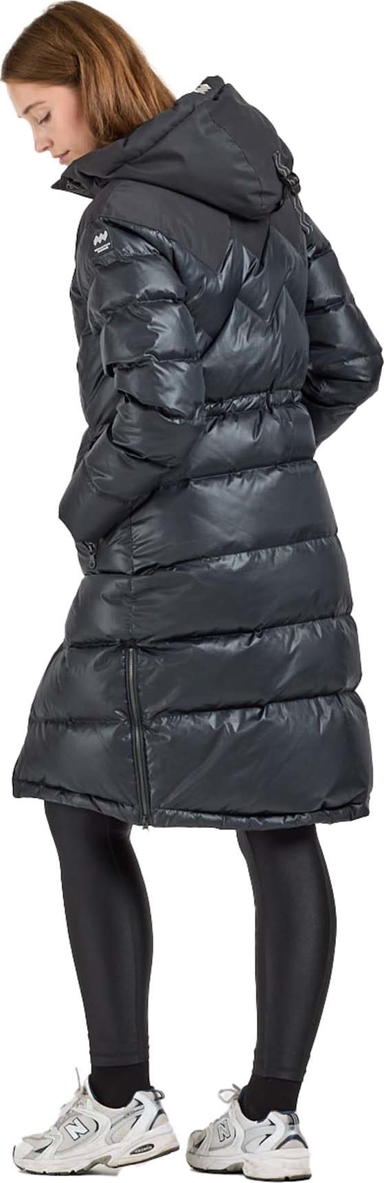 Mountain Works Women's Cocoon Down Coat Shiny Black Mountain Works