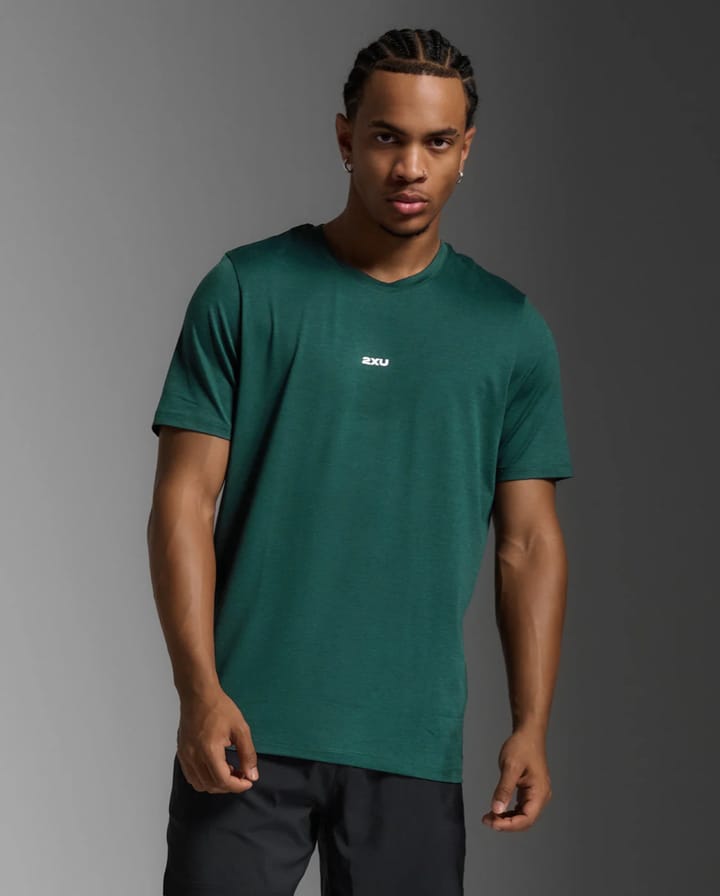 2XU Motion Soft Jersey Tee Dark Moss/white 2XU