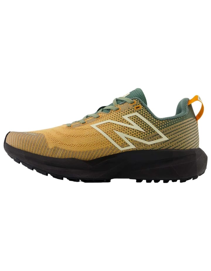 New Balance Fuelcell Venym Dried Apricot New Balance