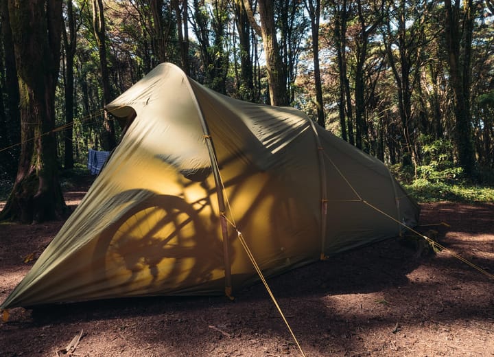 Nomad Bedouin 2 LW Tent Calliste Green Nomad