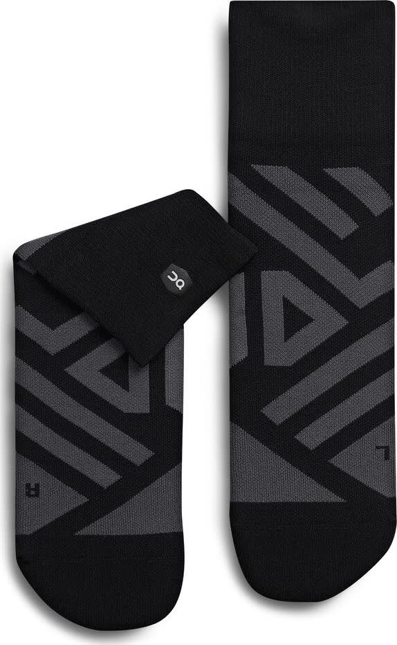 On Women’s Performance High Sock Black/Shadow