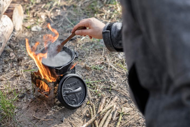 Petromax Dutch Oven FT0.5 With A Plane Bottom Surface Black Petromax