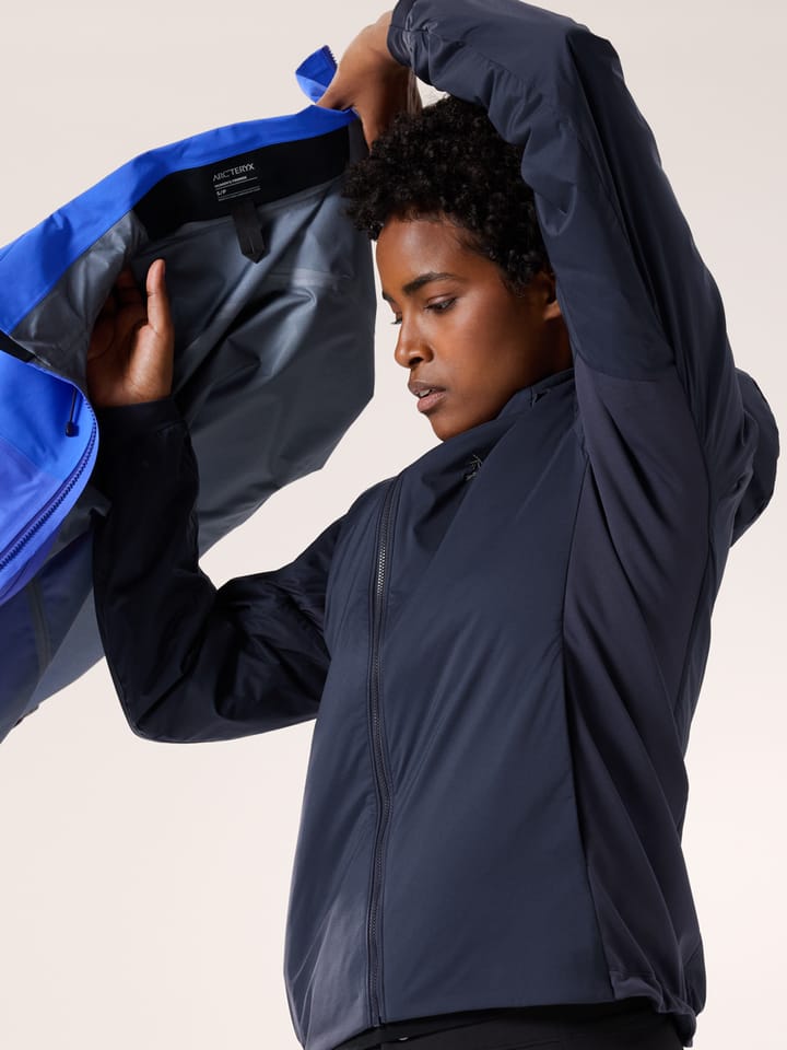 Arc'teryx Atom Hoody W Black Sapphire Arc'teryx