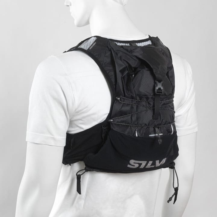 Silva Strive Light Black 10 L/XL Black Silva