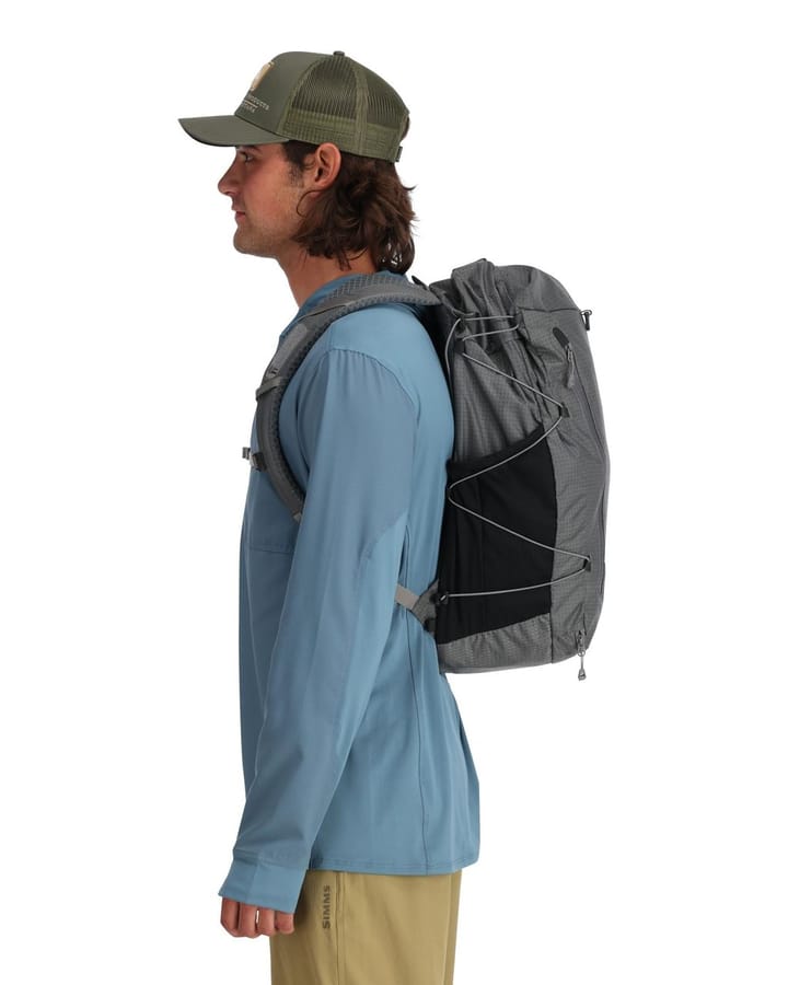 Simms Simms Flyweight Backpack Smoke Simms