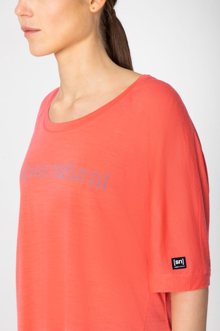 super.natural Women's Liquid Flow Tee Living Coral/Wasabi super.natural