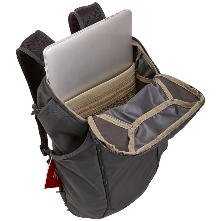 Thule Landmark 70L Obsidian Thule