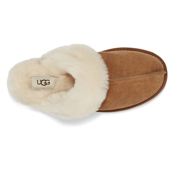 UGG Women's Scuffette II       Chestnut UGG