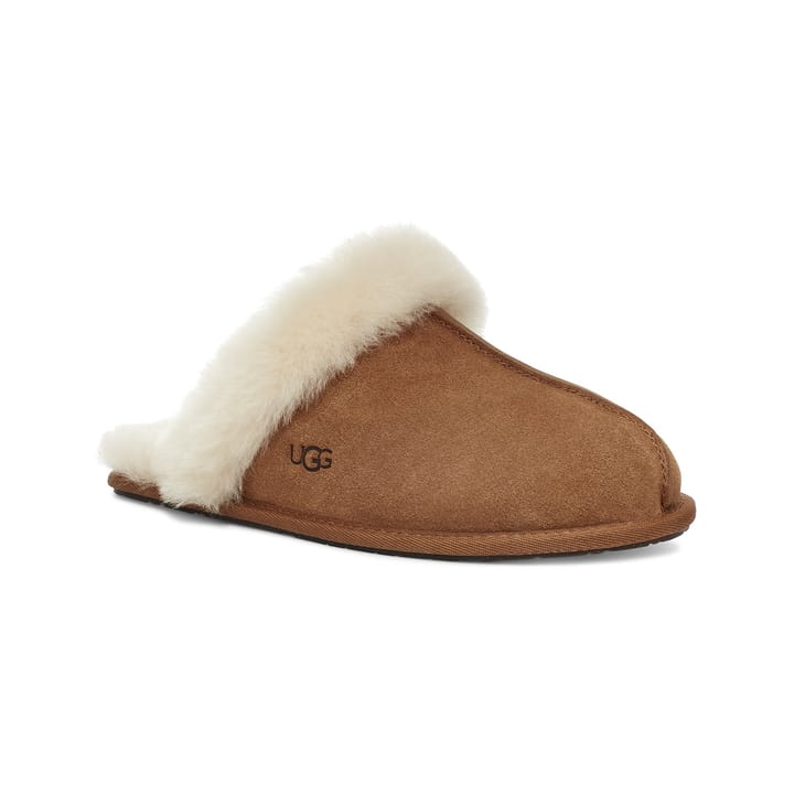 UGG Women's Scuffette II       Chestnut UGG