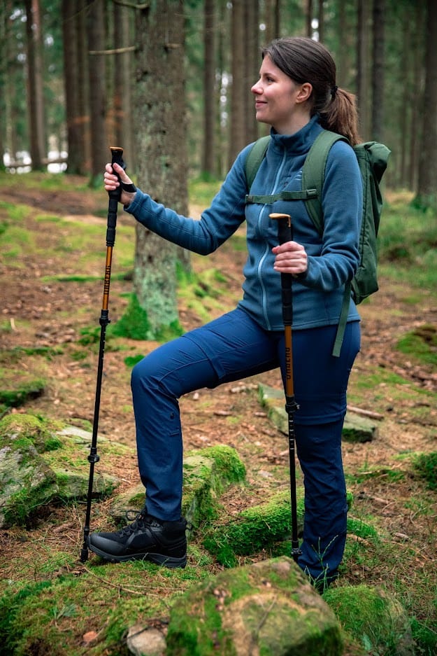 Women's Brodalen Zip-Off Hiking Pants Dark Navy, Buy Women's Brodalen  Zip-Off Hiking Pants Dark Navy here